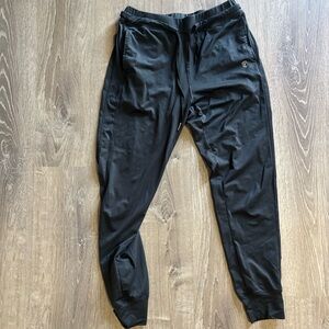 Born primitive women’s joggers